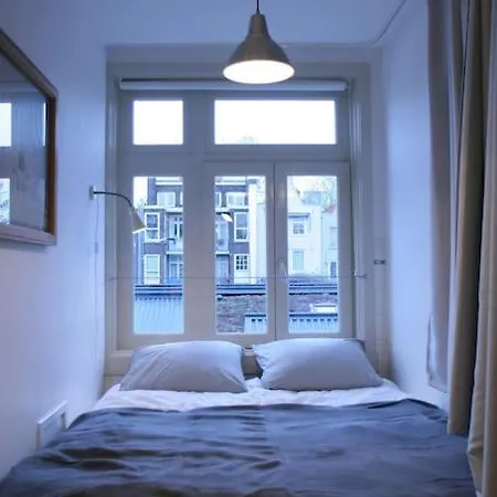 Private Studio In The Citycenter And Yet Quiet *