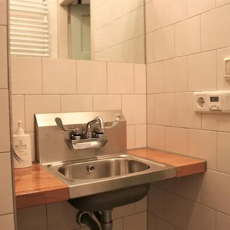 Private Studio In The Citycenter And Yet Quiet